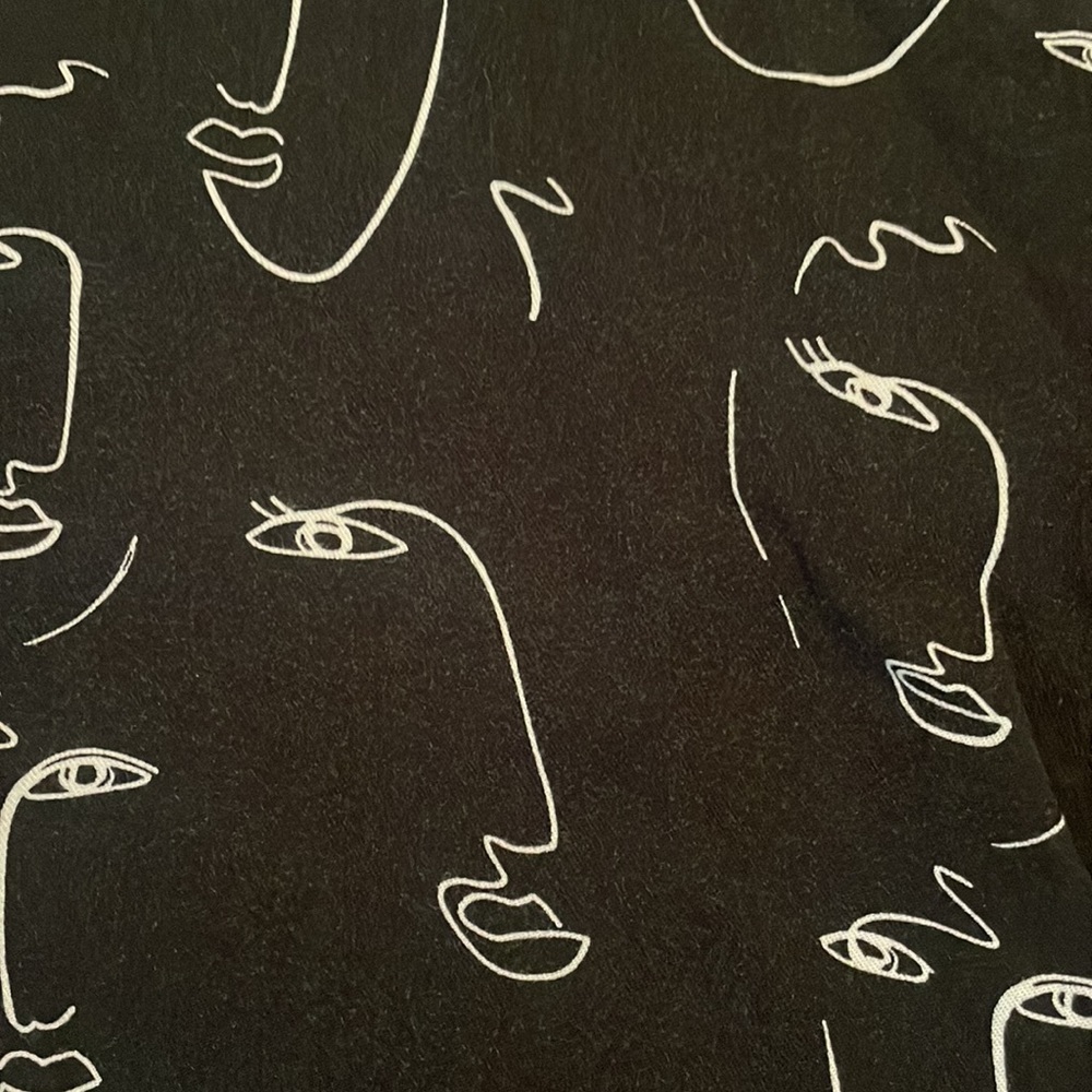 Button up - Picture 2 of 3